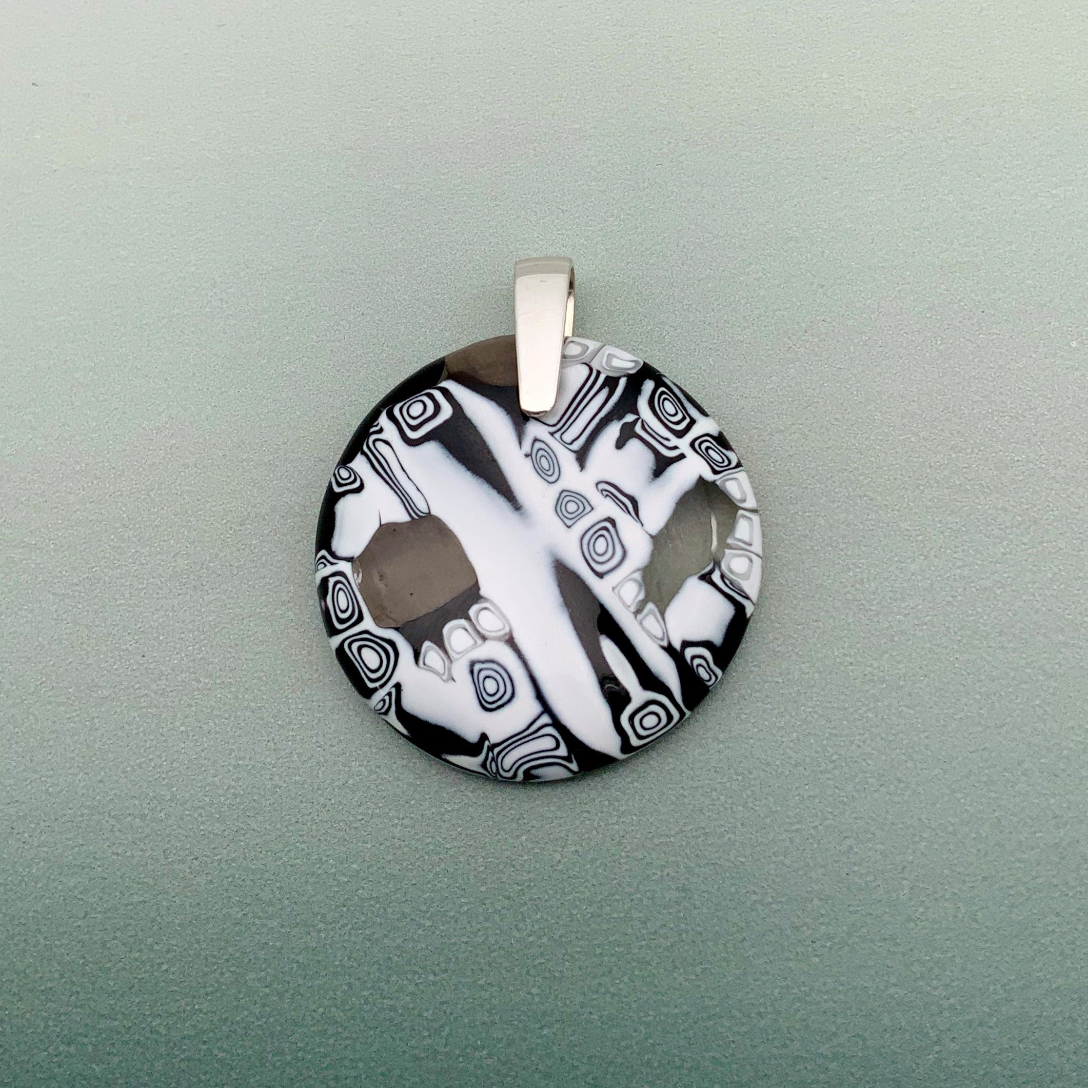 Designer Murrini black and white 35mm round glass pendant