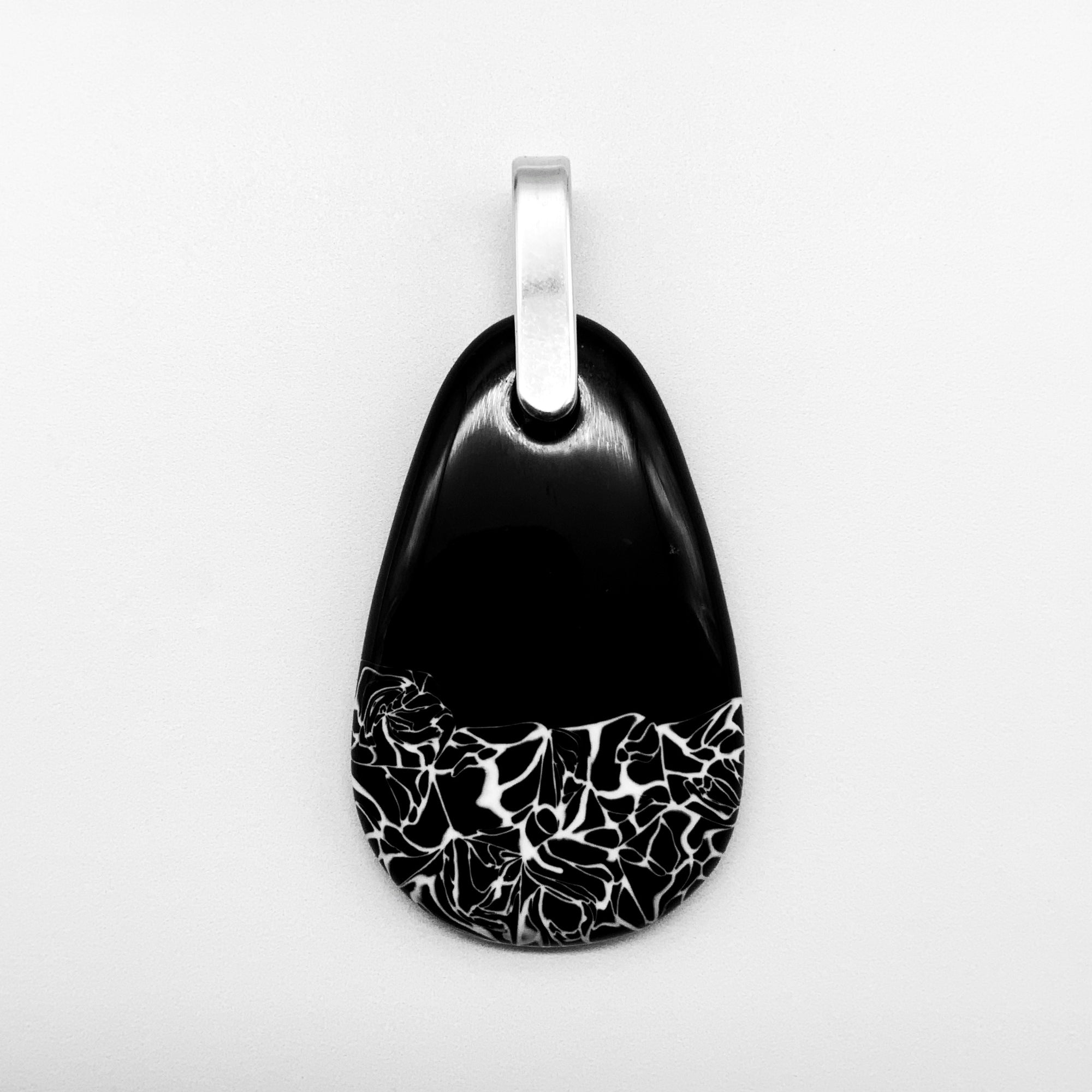 Marmo drop glass pendant