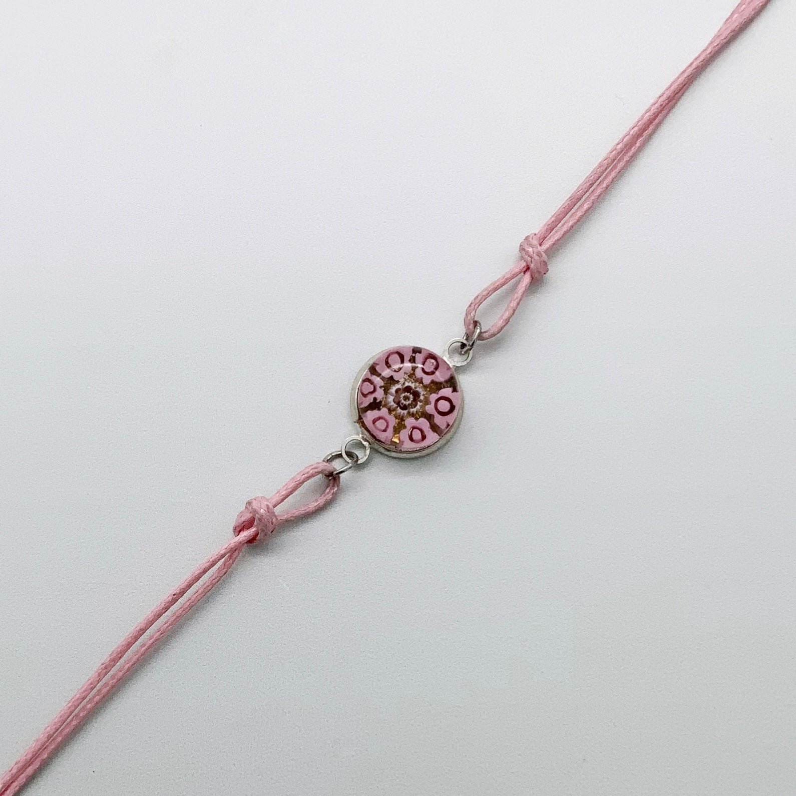 Elegant pink fleurette glass bracelets
