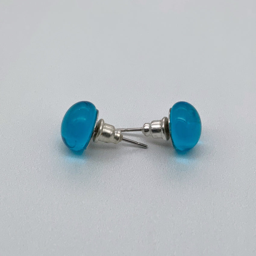 Transparent glass studs in gorgeous colours