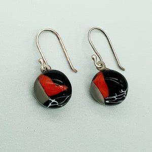 Contemporary round glass dangle earrings in black, red and white